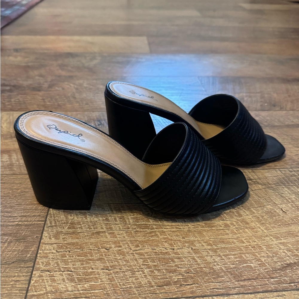 Qupid Black Ribbed Slide Block Heels - Picture 3 of 6
